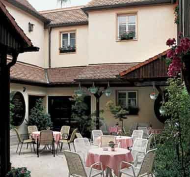 Hotel Altdeutsche Weinstuben Фрайбург Екстер'єр фото